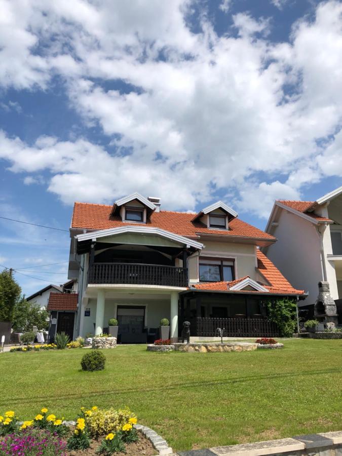Sobe Darko Cindric Hotel Karlovac Exterior photo
